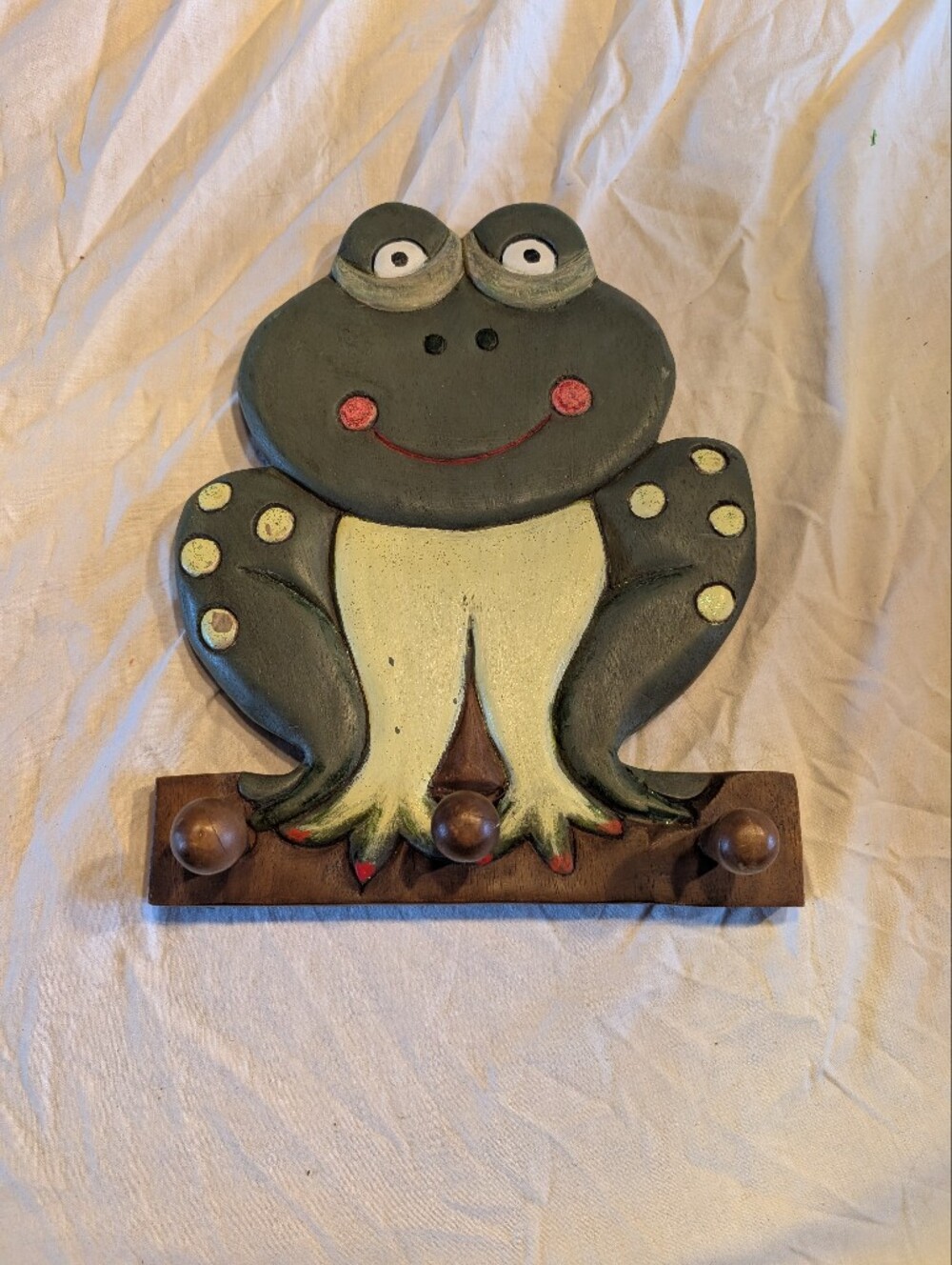 2/60$ Vintage Green and Cream Frog Wall Hook Rack